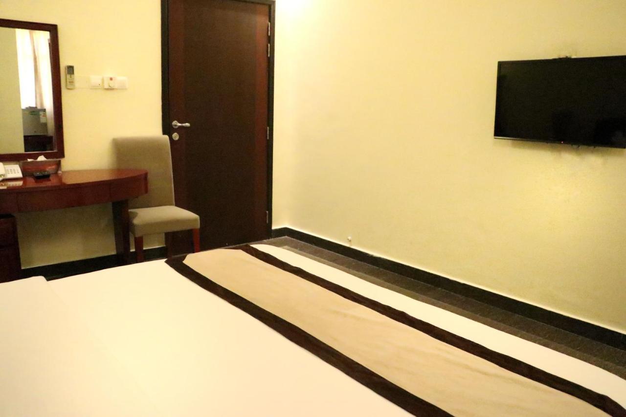 Rimal Suites Apartments Salalah Buitenkant foto